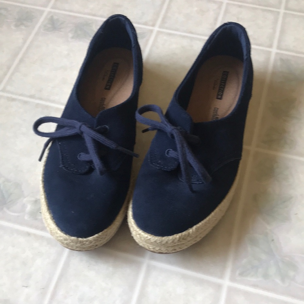 Clarks Collection navy blue velvet lace up‎ hemp sole Sneakers